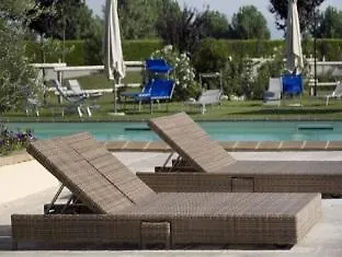 Il Baio Relais & Natural ホテル 4*