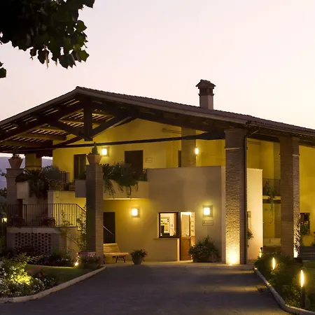 Il Baio Relais & Natural Hotel 4*