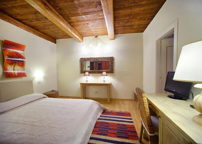 Il Baio Relais & Natural מלון 4*