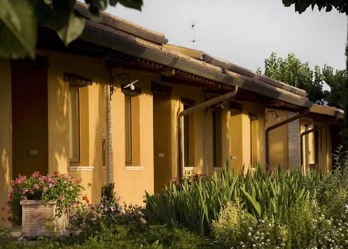 Il Baio Relais & Natural Hotel 4*